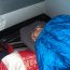 Po čtyřech dnech ve vlaku si člověk rád pospí