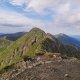 Pohled z Viștea Mare (2527 m) na Moldoveanu (2544 m) Pohled z Viștea Mare (2527 m) na Moldoveanu (2544 m)